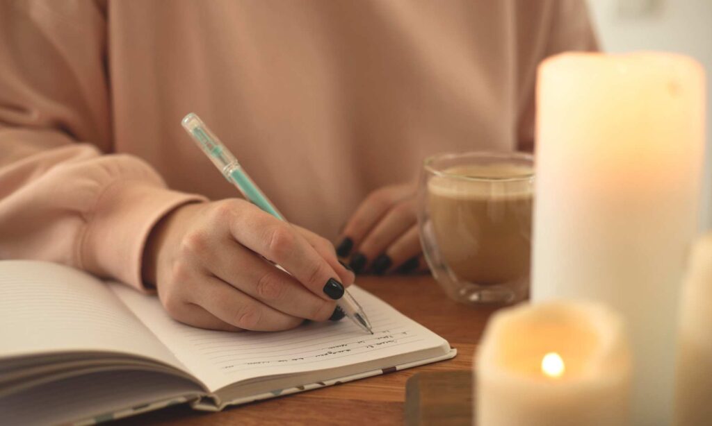 self-discovery - journaling self-accountability